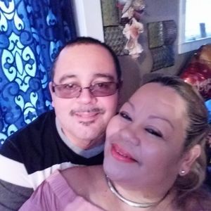 Meet your Posher, Iris